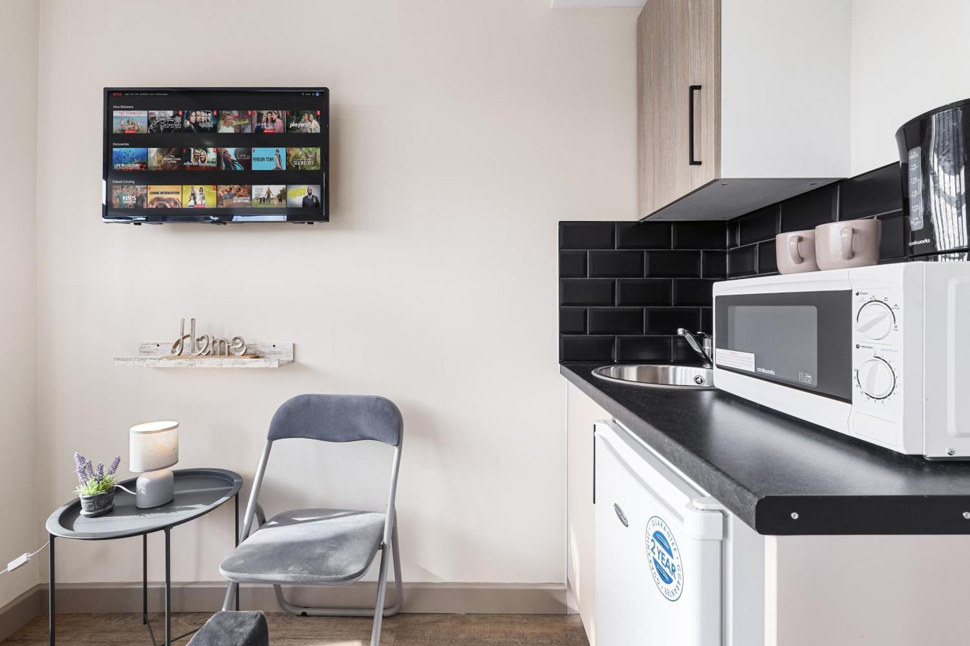 Serviced Ensuite Modern Studio - Sleeps 2 - Near Wembley Stadium - Good Transport Link To Central London - Harrow Ha3 Hatch End Zewnętrze zdjęcie