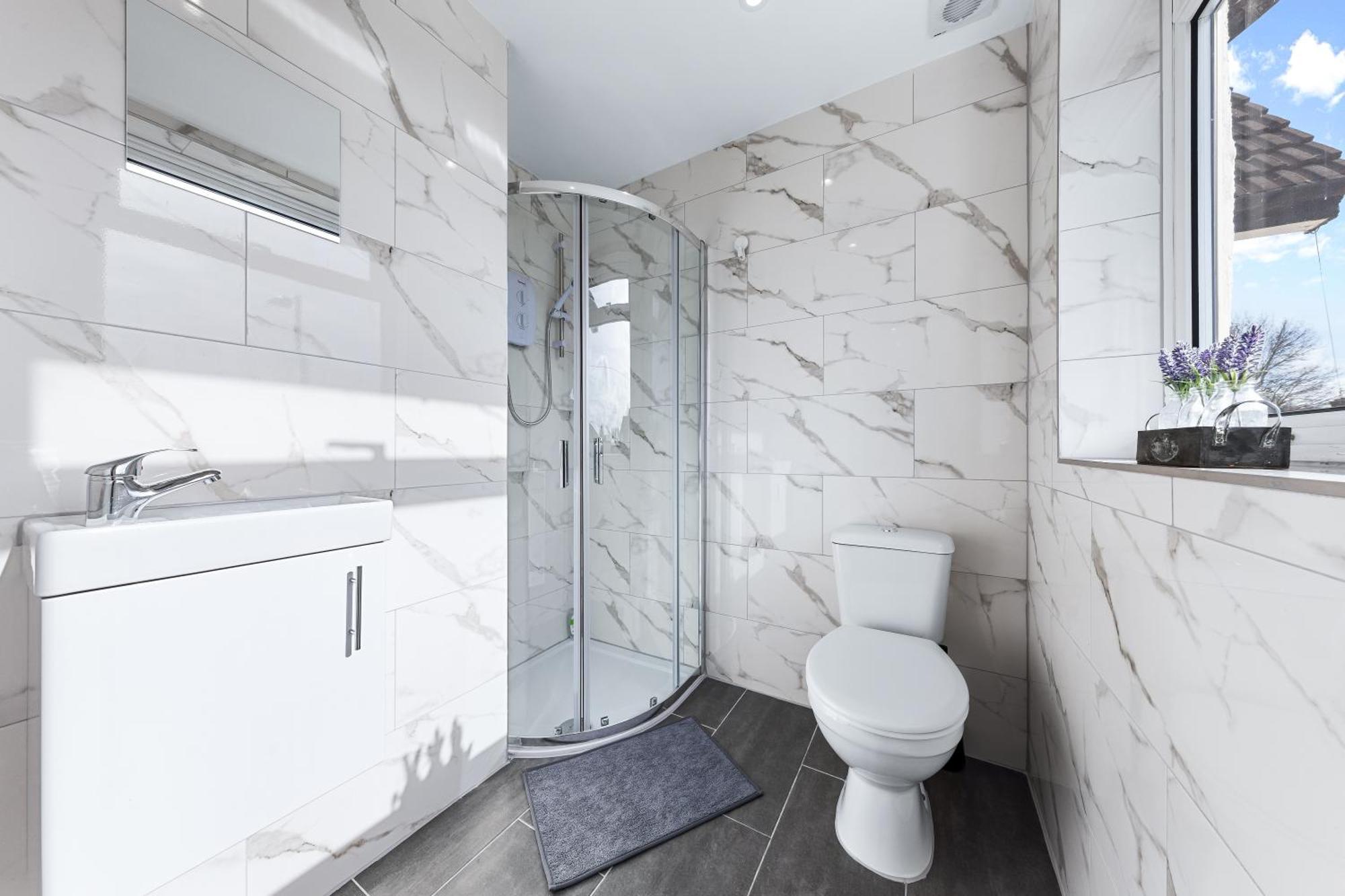 Serviced Ensuite Modern Studio - Sleeps 2 - Near Wembley Stadium - Good Transport Link To Central London - Harrow Ha3 Hatch End Zewnętrze zdjęcie